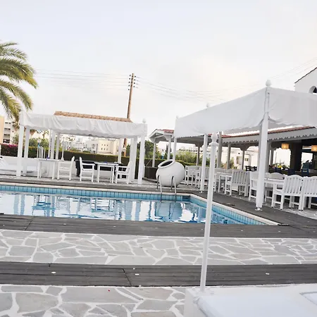 Tasmaria Aparthotel-2